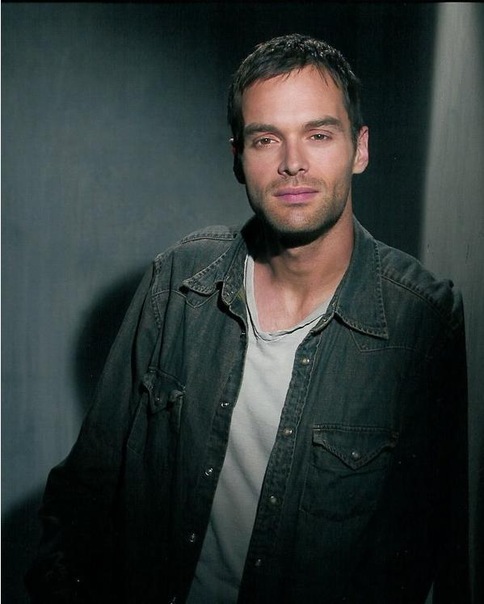 Кэлен Амнелл фото №24