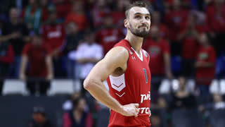 17/11/19 | Данк Сэма Деккера против Калева