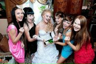 Аліна Астровська фотография #7 (источник - https://vk.com/id89269097)